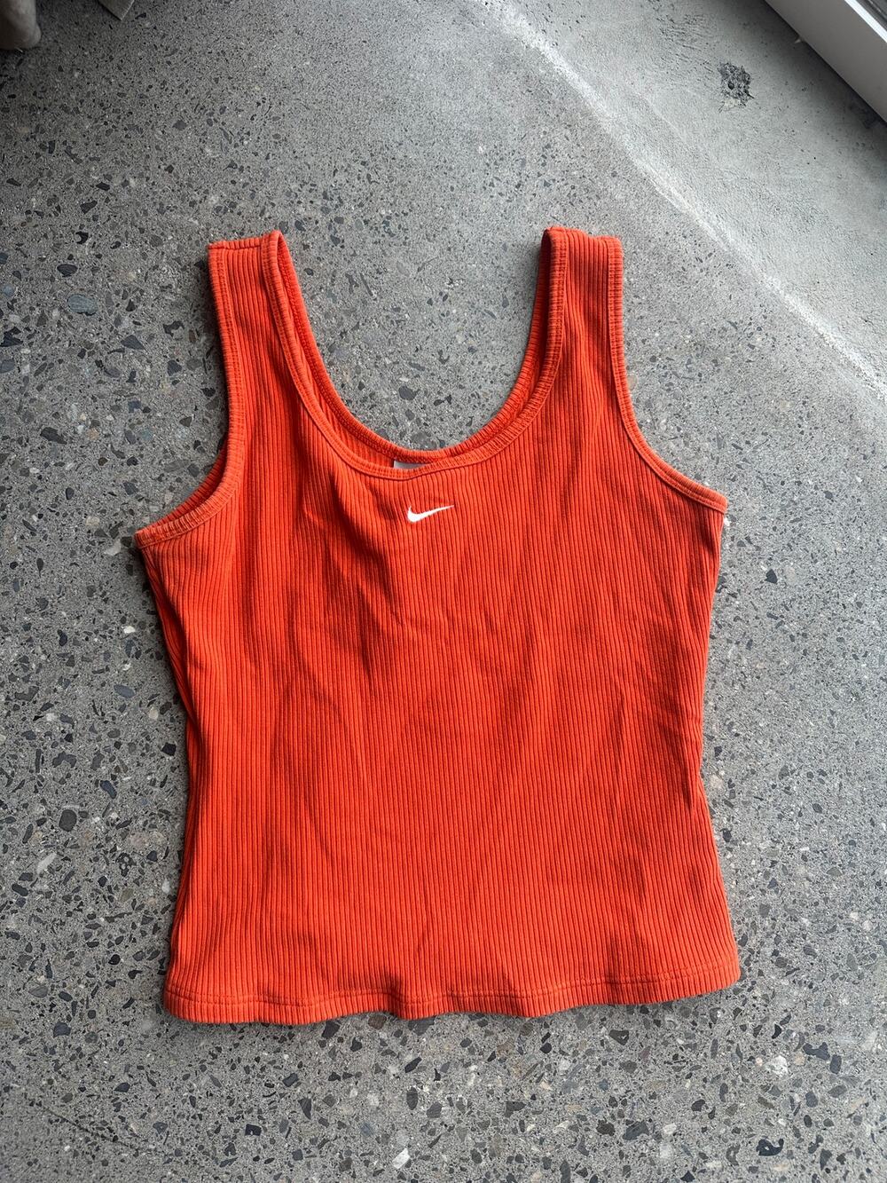Nike Women’s Medium Tank Top Orange Ribbed Swoosh Fitted Y2K Athletic